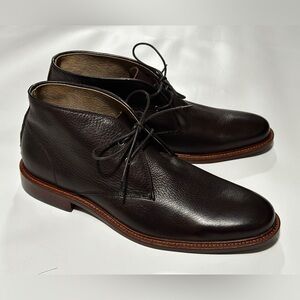 BANANA REPUBLIC Men's Sz 10.5 M Ortholite Brown Leather Lace Chukka Boots Shoes